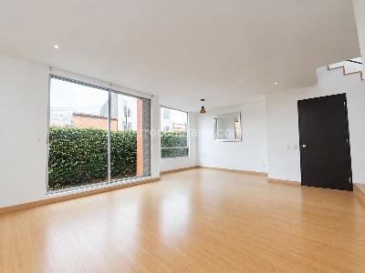 Casa de 3 alcobas en venta en Cerros De Suba, Bogotá, 190 m² · foto 5 de 20