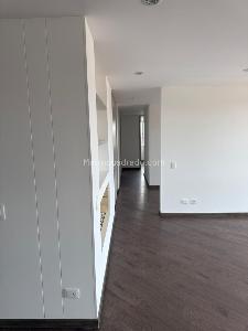 Apartamento de 4 alcobas en venta en Colina Campestre, Bogotá, 131 m² · foto 4 de 20