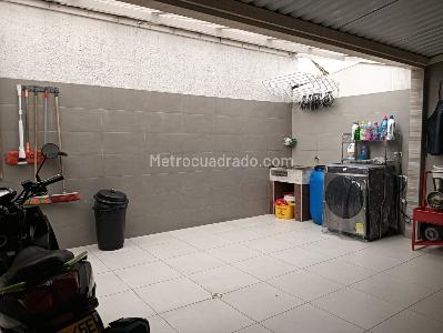 Casa de 3 alcobas en venta en Villa Del Norte, Bogotá, 141 m² · foto 8 de 20