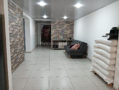 Casa de 3 alcobas en venta en Villa Del Norte, Bogotá, 141 m² · foto 7 de 20