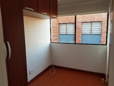 Apartamento de 3 alcobas en arriendo en San Jose De Spring, Bogotá, 56 m² · foto 7 de 15