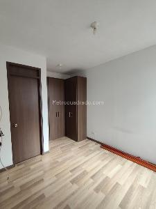 Apartamento de 3 alcobas en arriendo en Toledo Castilla Reservado, Bogotá, 62 m² · foto 9 de 14