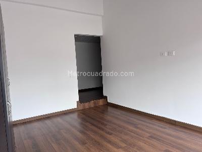Casa en arriendo en Cordoba Niza, Bogotá · foto 6 de 19