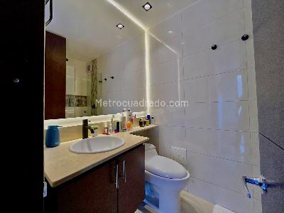 Apartamento de 3 alcobas en venta en Colina Y Alrededores, Bogotá, 171 m² · foto 16 de 19