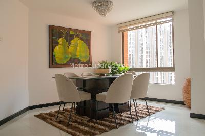 Apartamento de 3 alcobas en venta en Colina Y Alrededores, Bogotá, 171 m² · foto 3 de 19