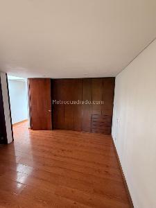 Casa de 4 alcobas en venta en Guaymaral San Simon, Bogotá, 1540 m² · foto 16 de 20