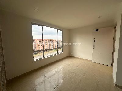 Apartamento de 3 alcobas en venta en Ciudad Verde, Soacha, 50 m² · foto 2 de 8