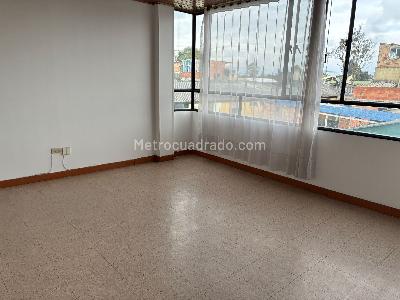 Apartamento de 3 alcobas en venta en Villas De Granada, Bogotá, 75 m² · foto 5 de 20