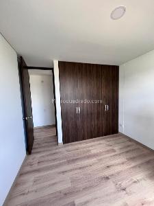 Apartamento de 3 alcobas en venta en Santa Rita, Tunja, 98 m² · foto 10 de 16