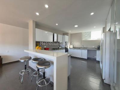 Apartamento en Arriendo, BELLAVISTA Oeste, Cali