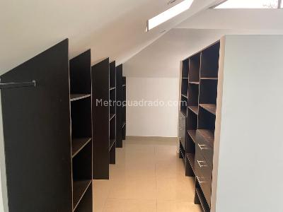 Casa de 5 alcobas en venta en Mirolindo, Ibagué, 180 m² · foto 14 de 20