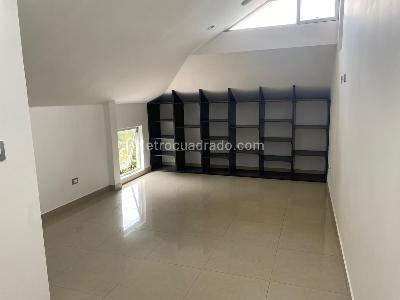 Casa de 5 alcobas en venta en Mirolindo, Ibagué, 180 m² · foto 9 de 20
