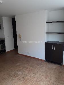 Apartaestudio en arriendo en Chapinero Alto Emaus, Bogotá, 25 m² · foto 3 de 14