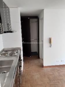 Apartaestudio en arriendo en Chapinero Alto Emaus, Bogotá, 25 m² · foto 4 de 14