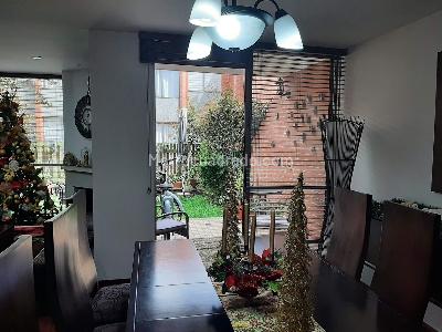 Casa de 4 alcobas en venta en Gratamira Colina Y Alrededores, Bogotá, 240 m² · foto 9 de 20