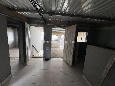 Casa de 5 alcobas en venta en Jose Joaquin Vargas, Bogotá, 153 m² · foto 12 de 17