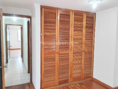 Apartamento en venta en Chapinero Alto, Bogotá · foto 8 de 12