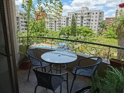 Apartamento de 2 alcobas en venta en Laureles, Medellín, 94 m² · foto 9 de 18