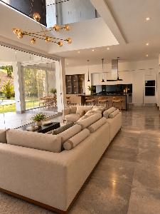 Casa de 4 alcobas en venta en Altos De Ciudad Jardin, Cali, 486 m² · foto 5 de 5