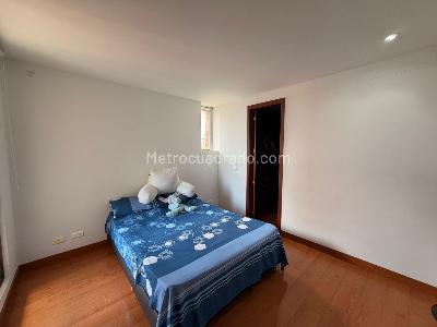Apartamento de 3 alcobas en venta en Colina Campestre, Bogotá, 94 m² · foto 14 de 18