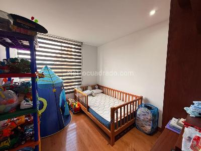 Apartamento de 3 alcobas en venta en Colina Campestre, Bogotá, 94 m² · foto 15 de 18