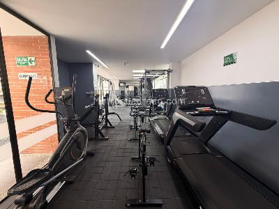 Apartamento de 3 alcobas en venta en Colina Campestre, Bogotá, 94 m² · foto 3 de 18