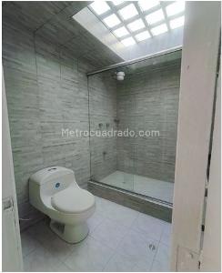 Casa de 5 alcobas en venta en Marsella Antigua, Bogotá, 212 m² · foto 15 de 16