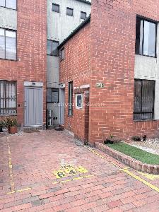 Casa de 3 alcobas en venta en El Cortijo, Bogotá, 85 m² · foto 2 de 20