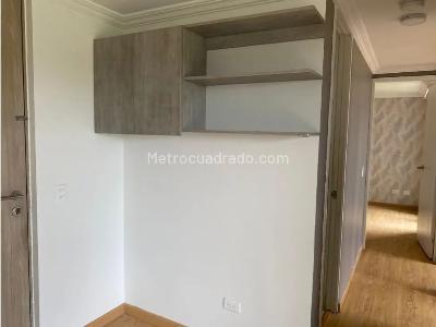 Apartamento de 3 alcobas en venta en El Porvenir, Rionegro, 56 m² · foto 3 de 10