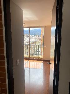 Apartamento de 1 alcoba en venta en Las Juntas, Chía, 38 m² · foto 3 de 11