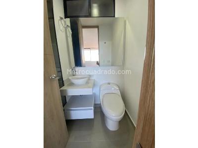 Apartamento de 3 alcobas en venta en El Porvenir, Rionegro, 80 m² · foto 3 de 10