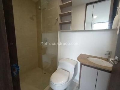 Apartamento de 3 alcobas en venta en San Antonio, Rionegro, 71 m² · foto 4 de 10