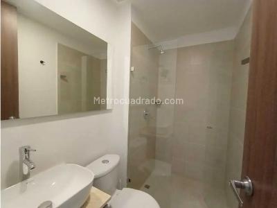 Apartamento de 3 alcobas en venta en San Antonio, Rionegro, 71 m² · foto 9 de 10