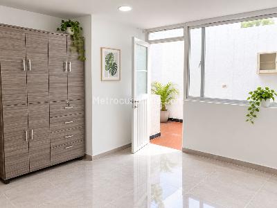 Apartamento de 3 alcobas en arriendo en Remanso Sur, Bogotá, 130 m² · foto 4 de 9