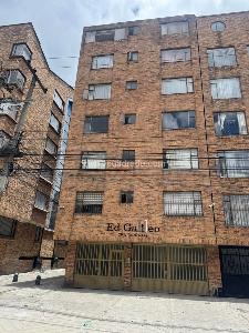 Apartamento de 3 alcobas en venta en Veraguas, Bogotá, 74 m² · foto 2 de 16