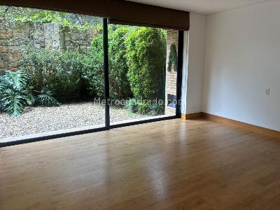 Casa de 4 alcobas en venta en Santa Barbara Alta, Bogotá, 362 m² · foto 13 de 20