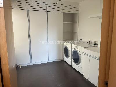 Casa de 4 alcobas en venta en Santa Barbara Alta, Bogotá, 362 m² · foto 7 de 20