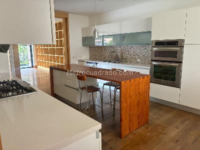 Casa de 4 alcobas en venta en Santa Barbara Alta, Bogotá, 362 m² · foto 8 de 20