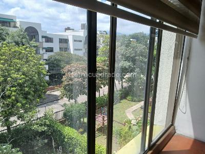 Apartamento de 3 alcobas en venta en Multicentro, Cali, 130 m² · foto 13 de 20