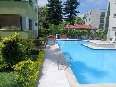 Apartamento de 3 alcobas en venta en Multicentro, Cali, 130 m² · foto 3 de 20