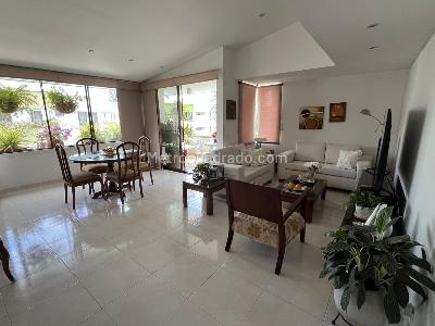 Apartamento de 3 alcobas en venta en Multicentro, Cali, 130 m² · foto 6 de 20