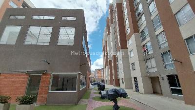 Apartamento en venta en San Antonio Nor Occidental, Bogotá · foto 2 de 20