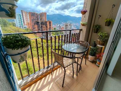 Apartamento de 3 alcobas en venta en Las Lomitas, Sabaneta, 54 m² · foto 5 de 20