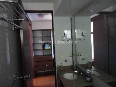 Apartamento de 3 alcobas en arriendo en Ciudad Salitre Nor Oriental Teusaquillo, Bogotá, 80 m² · foto 11 de 19