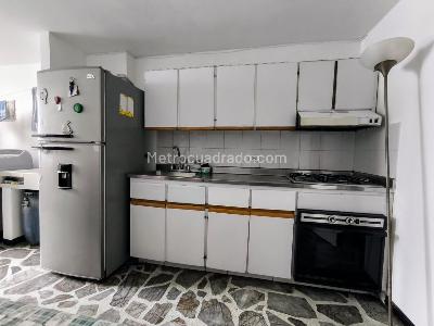 Apartamento en venta en Belen Rosales, Medellín · foto 11 de 20