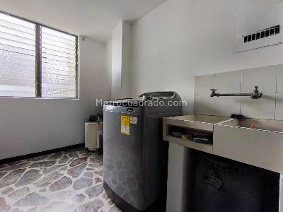 Apartamento en venta en Belen Rosales, Medellín · foto 13 de 20