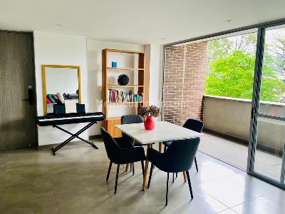 Apartamento de 3 alcobas en venta en Ciudad Del Rio, Medellín, 160 m² · foto 2 de 20