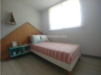 Apartamento de 3 alcobas en venta en Pan De Azucar, Envigado, 75 m² · foto 10 de 12