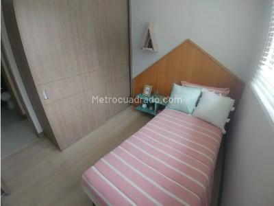 Apartamento de 3 alcobas en venta en Pan De Azucar, Envigado, 75 m² · foto 9 de 12