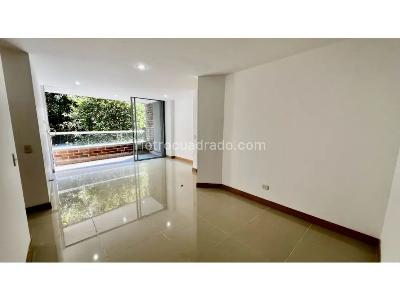 Apartamento en venta en El Poblado, Envigado · foto 2 de 12